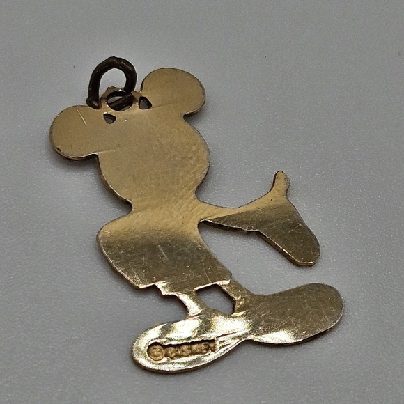 VINTAGE Disney Mickey Mouse Gold Tone Pendant Charm - Picture 3 of 5